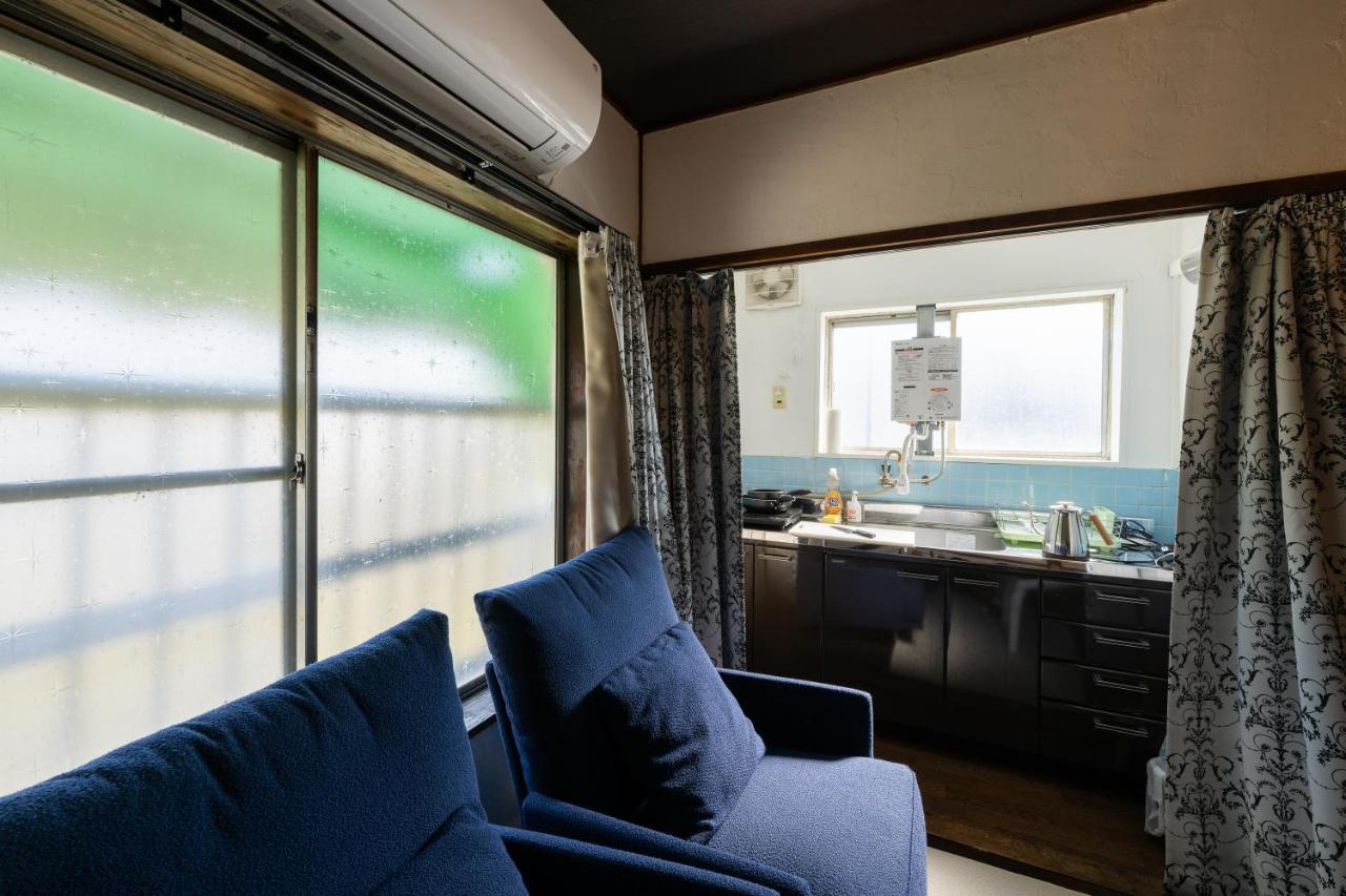 Hotel Bed&Cafe Onzo オンゾー Onomichi Exterior foto